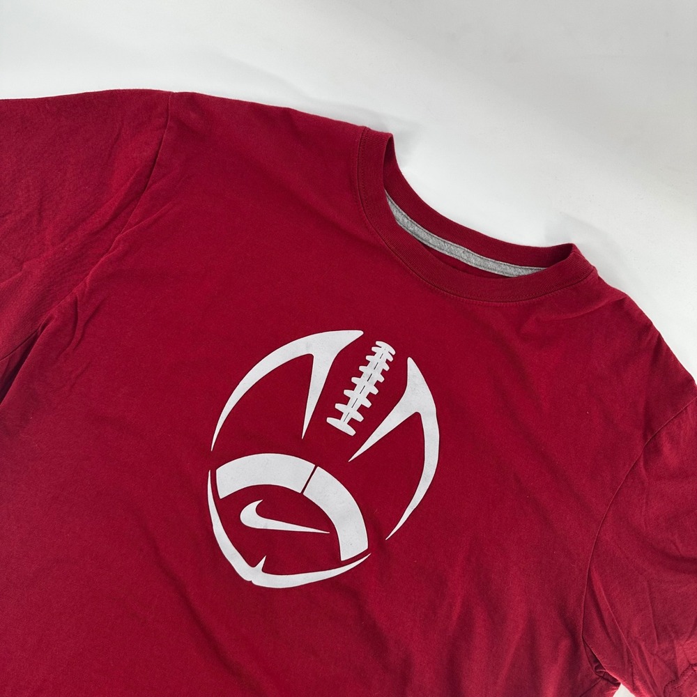 Nike Mens XL Crimson Red Football Graphic‎ T-Shirt Short Sleeve Casual Top